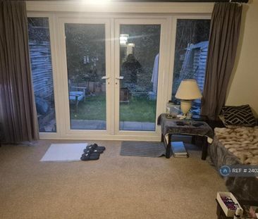 3 bedroom bungalow to rent - Photo 1