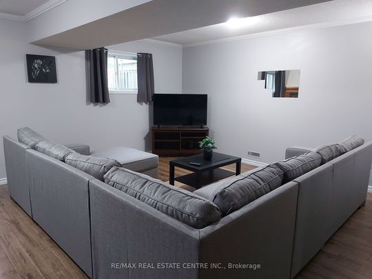 For Lease - 31 Josselyn Drive, London South, Ontario - Photo 1