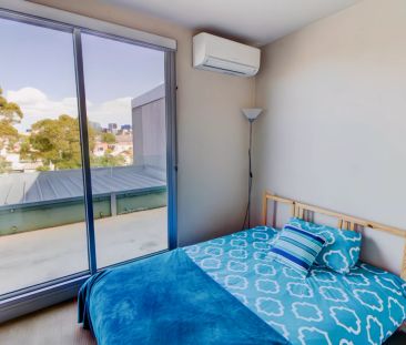 Large Studio - Photo 5