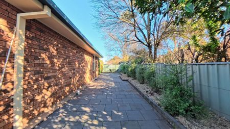 Home For Rent - Photo 4