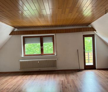 Dachgeschoss Wohnung zu vermieten - Photo 1