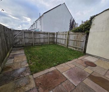 3 bedroom terraced house to rent - Photo 3