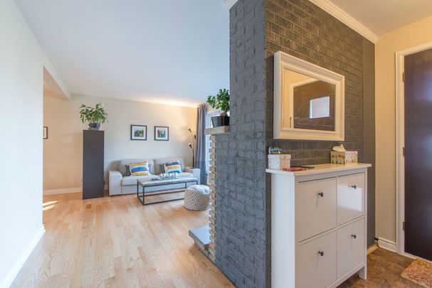 For Lease - 1240 ADIRONDACK Drive Unit# A, Parkway Park - Queensway Terrace S and Area, Ontario - Photo 1