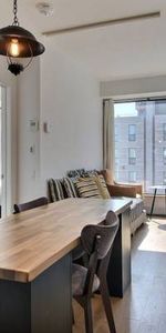 Montreal Furnished Condo Rental- Bright, Modern 1 Bed Suite, City View - Photo 4