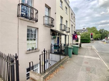 London Road, Cheltenham, GL52 - Photo 3