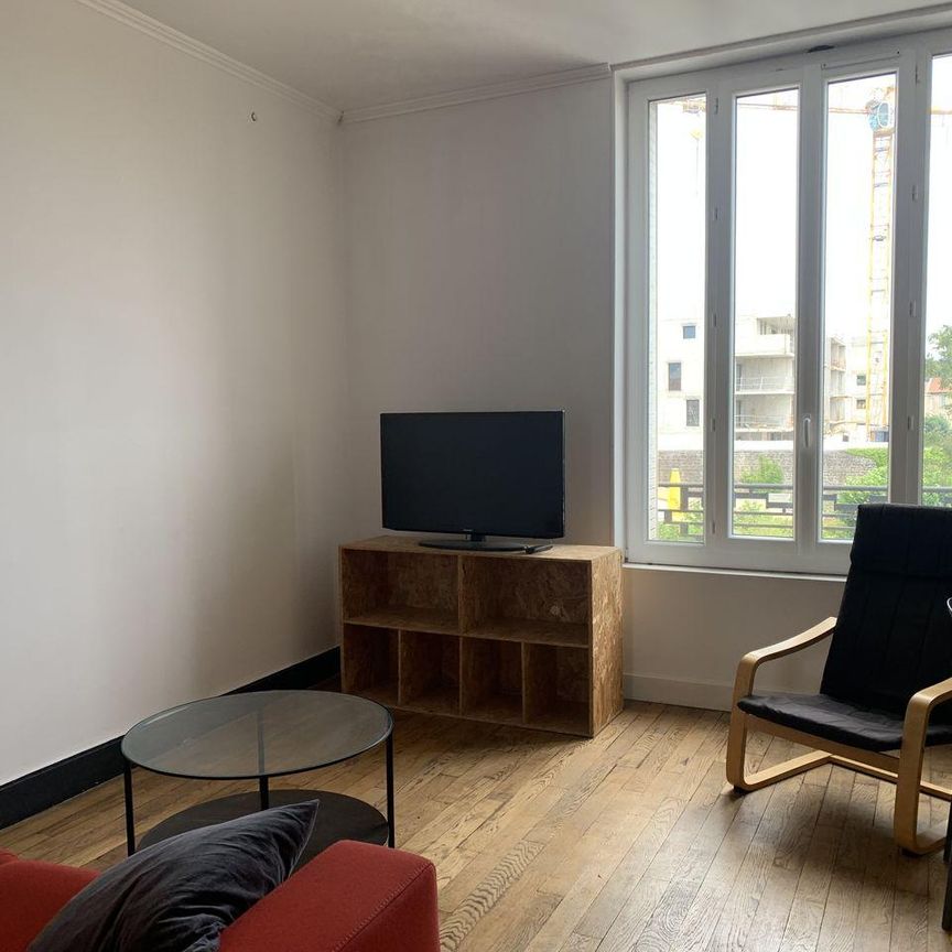 Location Appartement 3 pièces 97m² VALENCE 26000 - Photo 1