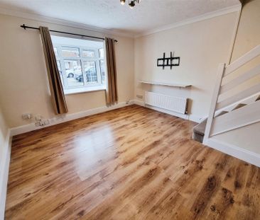 2 Bedroom House to Rent in Ryswick Road, Kempston, Bedford, MK42 - Photo 1