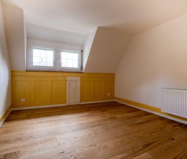 Appartement mansardé à louer / 1x loyer offert - Foto 4