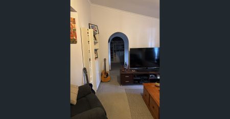 3 bedroom, 2 bathroom home for rent! - Photo 2