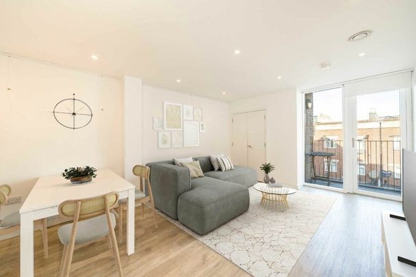 Tooting High Street, Tooting, SW17 - Photo 1