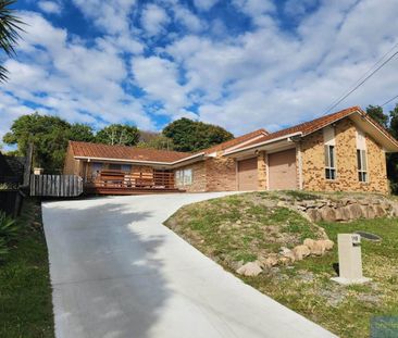 For Lease: Well-Presented Home in Prime Edens Landing Location! - Photo 4