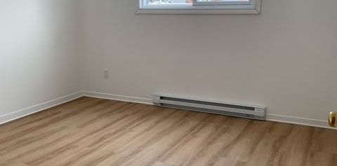 À LOUER – 4 1/2 près des Galeries de Granby. Mai, juin ou juillet - Photo 2