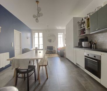 Location appartement 7 pièces, 10.00m², Lyon 02 - Photo 2