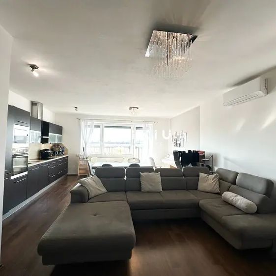 Pronájem bytu 3+kk 103 m - Fotografie 1