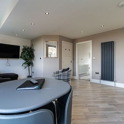 Flat 4, 12 Priory Street - Photo 1