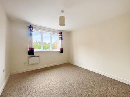 2 bedroom apartment to rent - Photo 4