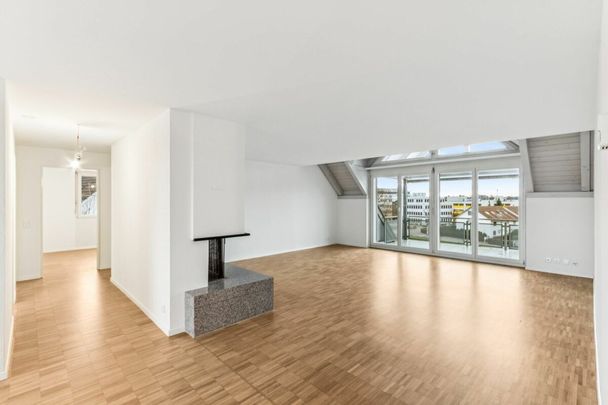 Moderne Familien-Wohnung in parkähnlicher Umgebung - Photo 1