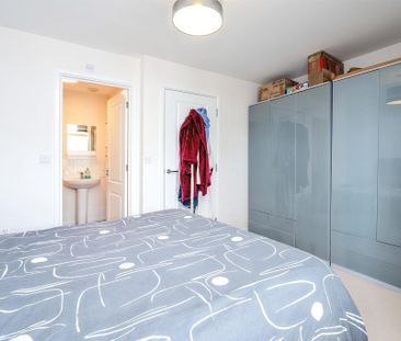 Cobham Close, Plymouth - Photo 2