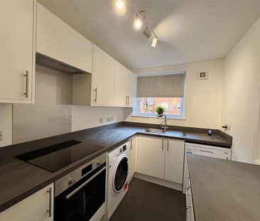 Priory Court, Priory Road Malvern, WR14 - Photo 4