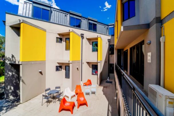 STANDARD STUDIO APARTMENT - Photo 1