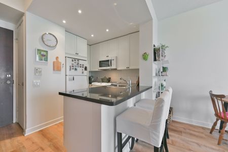 For Lease - 85 Bloor Street Unit# 1704, Toronto, Ontario - Photo 2
