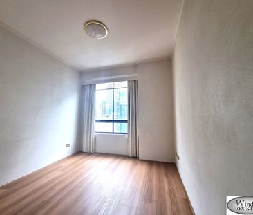 UNFURNISHED 1 BEDROOM APARTMENT IN SYDNEY CBD - Photo 2