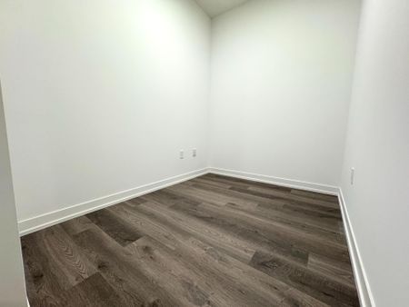 For Lease - 8 Interchange Way Unit# 4601, Vaughan, Ontario - Photo 5