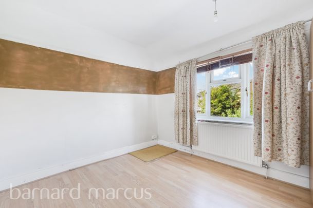 Raleigh Road, Feltham - Photo 1