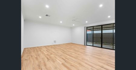 Brand new 3-bedroom modern home - Photo 2