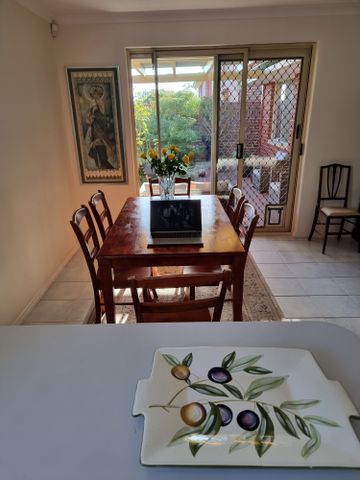 Scarborough - Photo 3