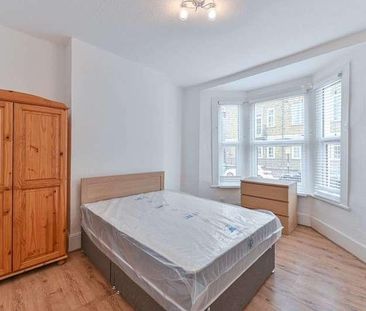 Ferndale Road, Clapham North, SW4 - Photo 4