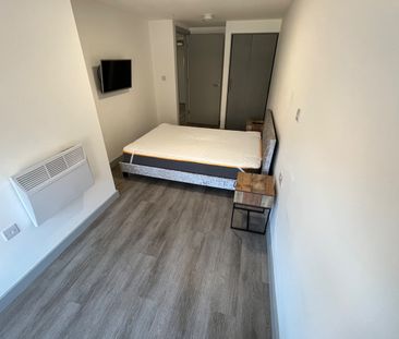 1 Bed Flat, Roscoe St, L1 - Photo 4