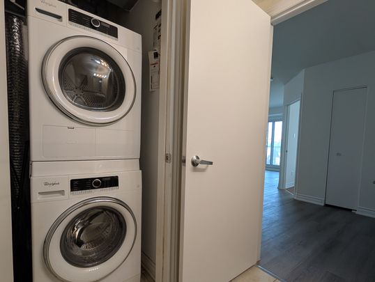 For Lease - 200 RIDEAU Street Unit# 302, Lower Town - Sandy Hill, Ontario - Photo 1