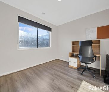 Beautiful Four Bedroom Home for Rent - Photo 5