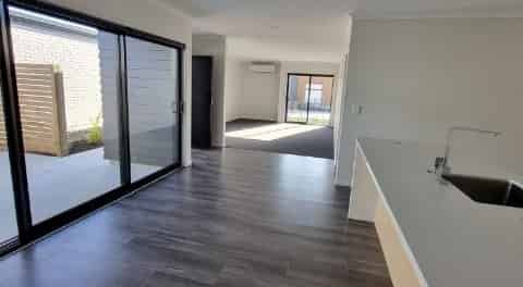 Modern Three Bedroom in Horotiu! - Photo 1