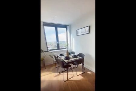 2 Bed Flat, Park Lane, HA9 - Photo 4