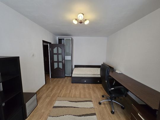 Dristor Metrou-garsoniera,decomandata,supraf. 36mp, bloc 1986,mob/util - Fotografie 1