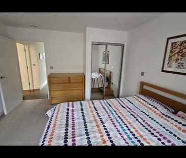 2 Bed Flat, St Pancras Way, NW1 - Photo 6