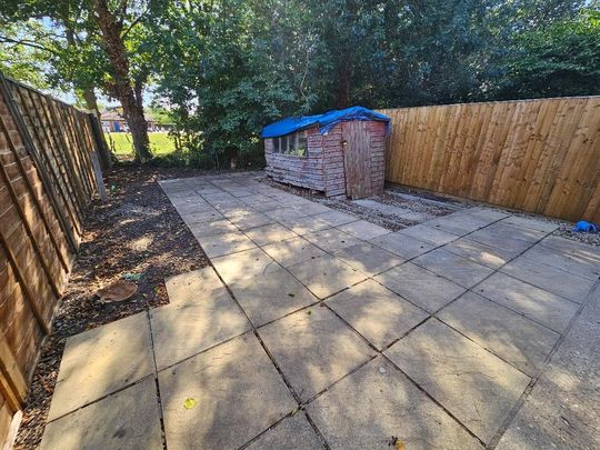 2 bedroom semi-detached house to rent - Photo 1