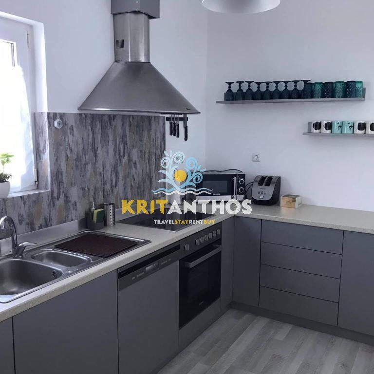 Βίλλα τριών επιπέδων στον Πρίνο - Φωτογραφία 1