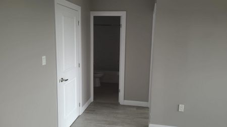 apartments at 1 Humber Court - Photo 2