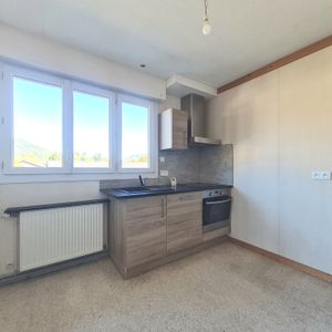 Location Appartement 2 pièces 43m² - Photo 2