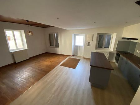 Location Maison 4 pièces 80m² MOLIERES 82220 - Photo 2