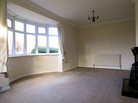 2 bedroom detached bungalow to let - Photo 5