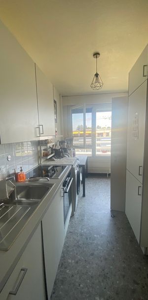 Bel appartement de 3 pièces avec balcon - Photo 1