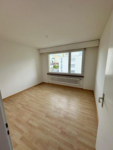 "Top attraktive, aufgefrischte 3.5-Zimmerwohnung!" - Foto 2