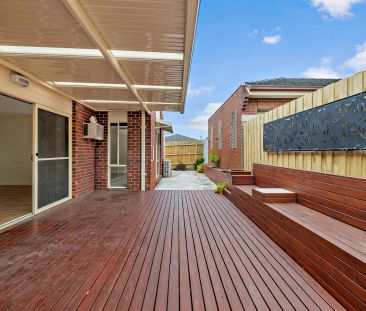 2A Moorfield Avenue, Rosebud. - Photo 1