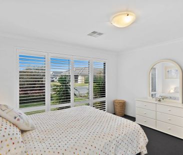 Beautifully Presented Family Home - Photo 3