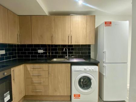 1 bedroom flat to rent - Photo 3