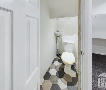 3 bedroom terraced house to rent - Photo 3